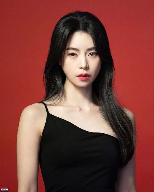 임지연, 입술 깨물고 앙큼…♥이도현 홀딱 반한 미모