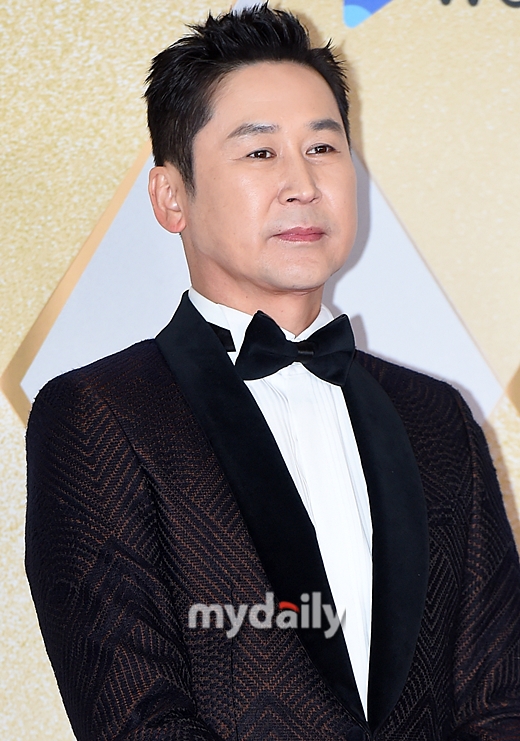 “야동 아저씨 신동엽 하차하라” 요구 봇물, ‘동물농장’ 이어 ‘놀토’까지 확산[MD이슈](종합)