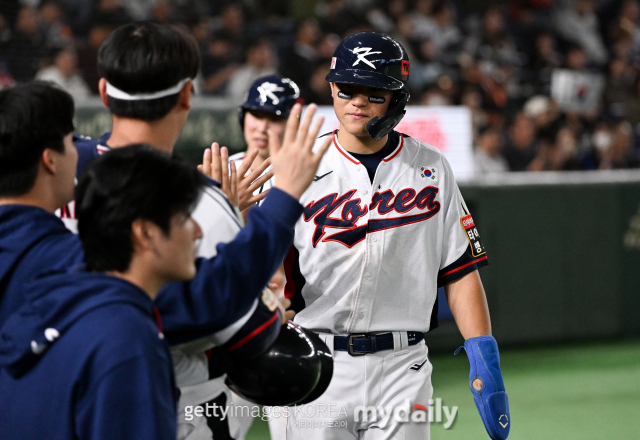 한국 강한 타자들 많다…최고 159km 한일전 출격하는 日 장발에이스는 어떤 투수?