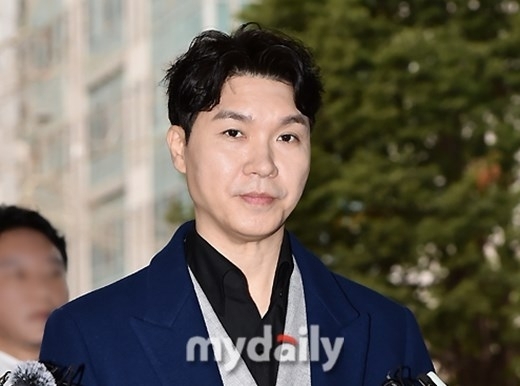 62억 횡령 박수홍 친형, 키즈카페→당구장 법카 사용…가족기업이라 OK [MD이슈]