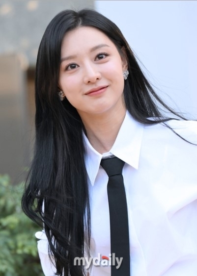 김지원 측, 안전대처 미흡 논란에 촬영·선물 자제 부탁 [공식입장](전문)