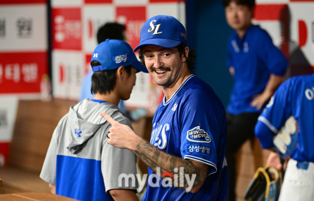 [MD포토] 코너 완봉승이에요