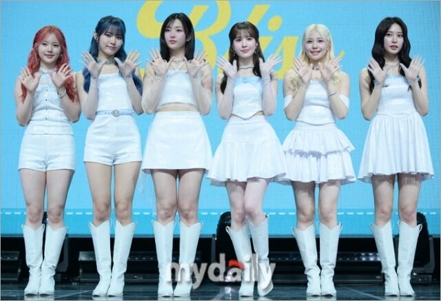 위클리, 데뷔 5년만 IST엔터와 전원 전속계약 종료 오랜 논의 끝 합의