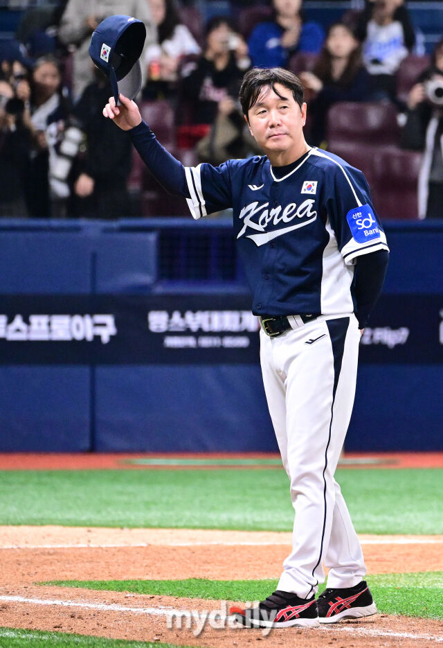 [MD포토] 류지현 감독 'WBC 좋은 성적 기대하세요'