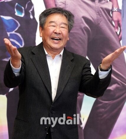 최불암, "심각한 체중 감소" 건강이상설…안타까운 근황[MD이슈]
