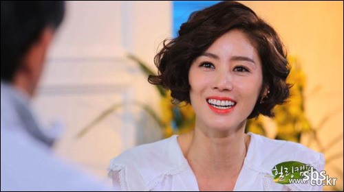 ‘40대 최고 여배우 1위’ 김성령…제2의 전성기 비결은?