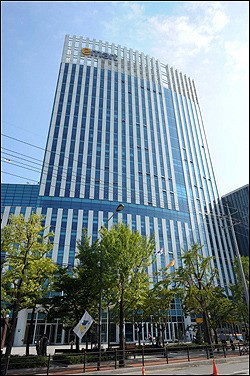 이마트 본사 임직원 800명, 현장근무 간 사연...