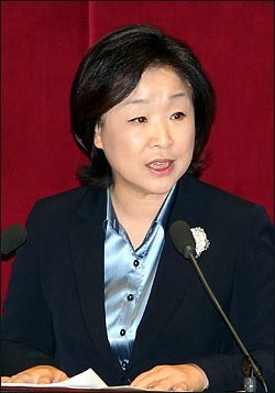 심상정 의원 “롯데 구단, CCTV로 선수단 감시”
