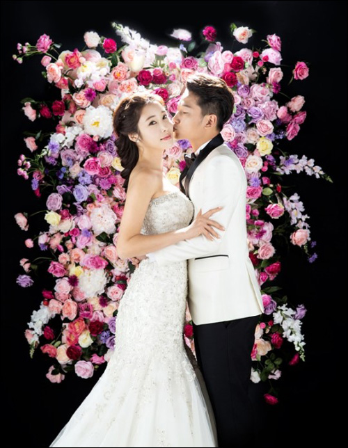 이천수 결혼, 혼인신고 4년 만에…왜?