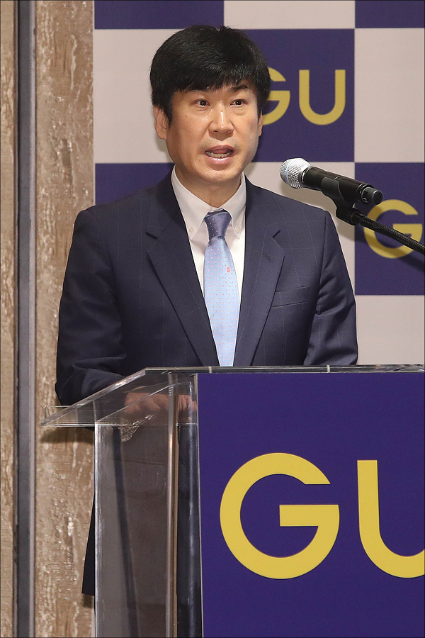 <포토> 인사말하는 홍성호 에프알엘코리아 대표