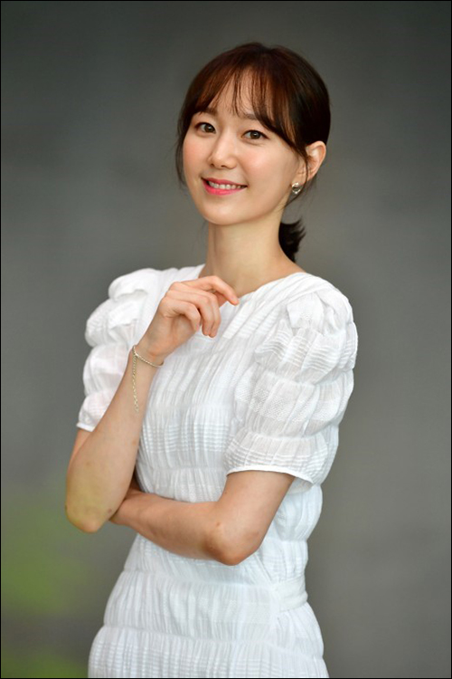 “매일매일 지옥” 이유영 SNS 글 논란…소속사 “실수로 올린 것”