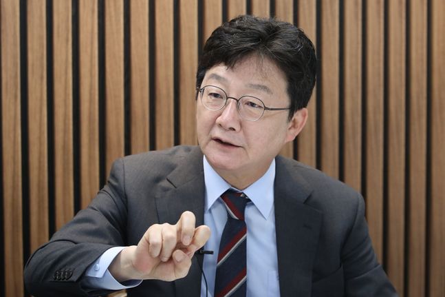 유승민 이재명, 그리 당당한 분이 왜 특검은 받겠다고 못 하나?