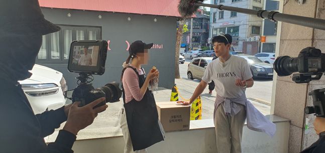 이마트24 ‘스트릿 먹빵’에 권혁수가 떴다