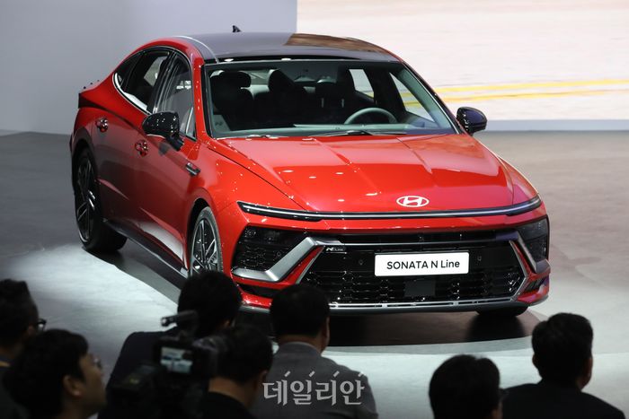 새 모습 드러낸 쏘나타 디 엣지, N라인으로도 등장