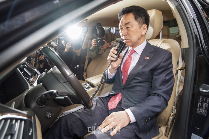 음주운전 방지장치 차량 시연하는 김기현 국민의힘 대표