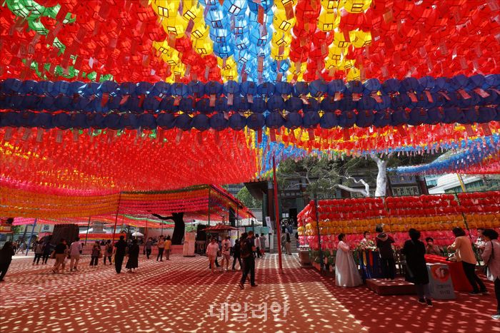 불기 2567년 부처님 오신 날, 하루 앞으로
