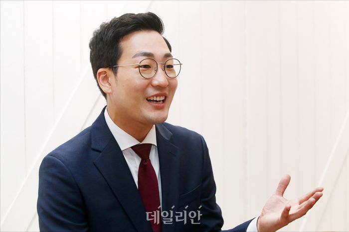 이동석 대통령실 출신, 더욱 낮은 자세로 유권자에 다가가야 [4류 정치 청산 - 연속 인터뷰]