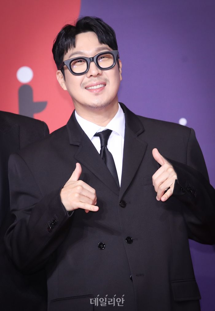 하하 오늘도 웃는 남자