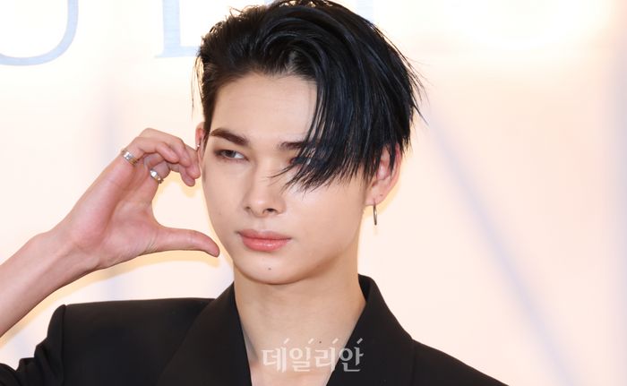 니키