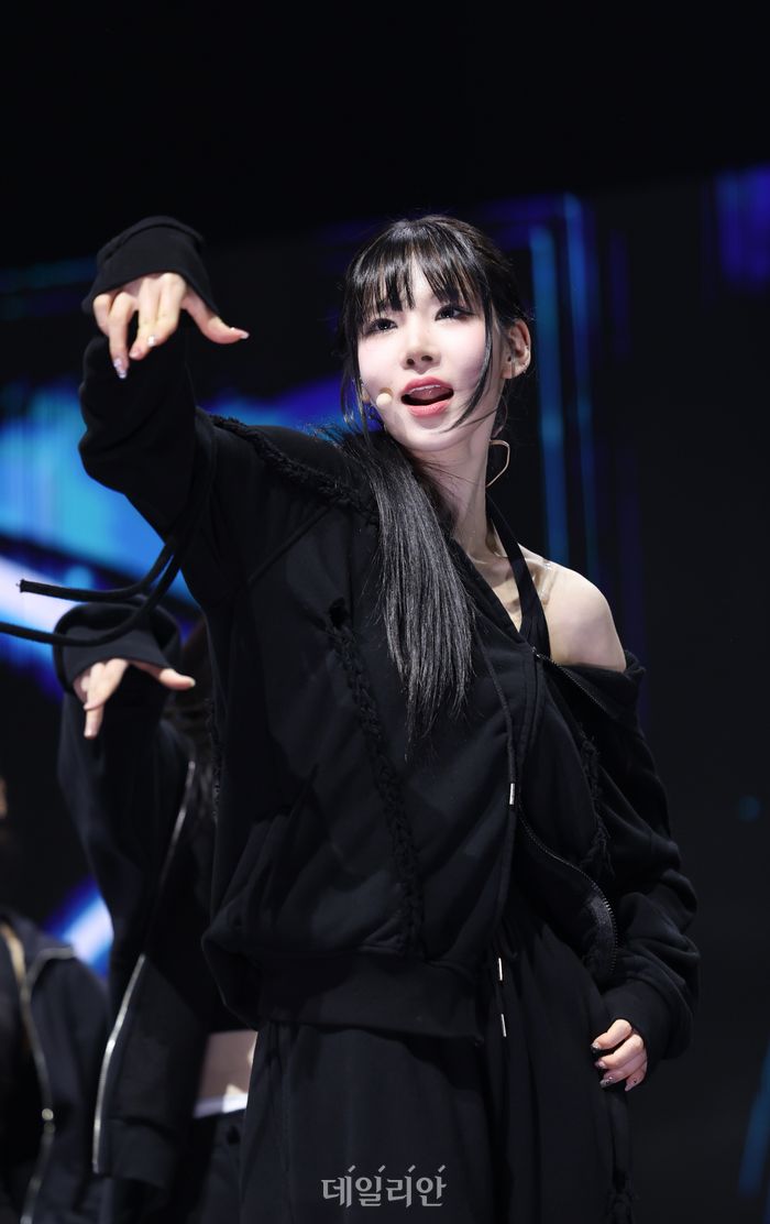 김나경, 카리스마를 장착하고