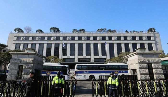 경찰, 尹 탄핵심판 선고일 헌재 인근 주유소 폐쇄 추진