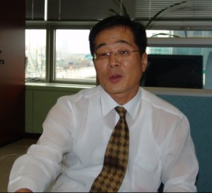 개발과 차별화를 통한  블루오션  찾을 터