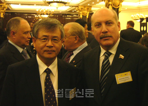 우창록 변호사 모스크바 민간외교 주목