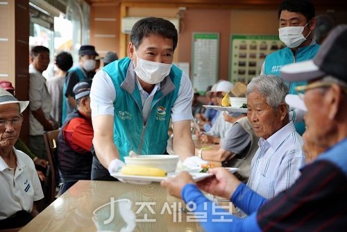 GS칼텍스의 9년 독거노인ㆍ장애인 뒷바라지...대통령 표창