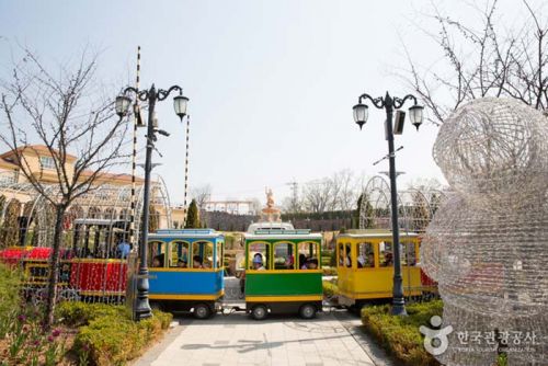  파주 퍼스트가든에서 보내는 동화 같은 하루