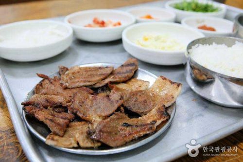  택시기사들이 인정한 기사식당 성북동 맛집 거리