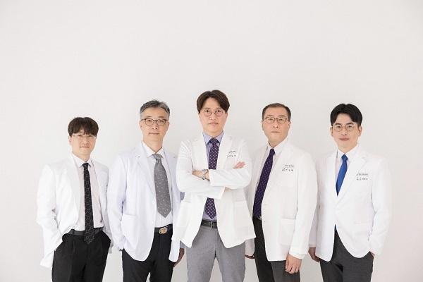 청뇌한의원 세포시험서 알츠하이머 유발 신경염증 억제 결과 확인
