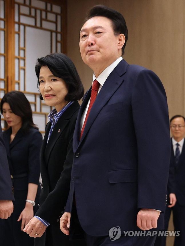 이진숙 방통위원장 임명… 10명 중 6명 ‘부적절’ [여론조사꽃]