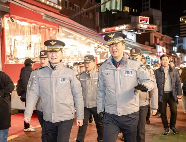 경찰, '계엄연루 의혹' 박현수 서울경찰청장 대리 두번째 참고인 조사