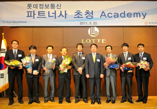 롯데정보통신 오경수 대표, 휴먼네트워크와 IT트렌드 특강 진행