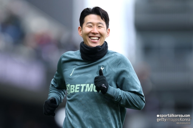 "손흥민 토트넘 떠난다"..."나이도 많고 주급도 높아 매각"→합리적 결정, 이미 대체자까지 낙점 (英 매체)