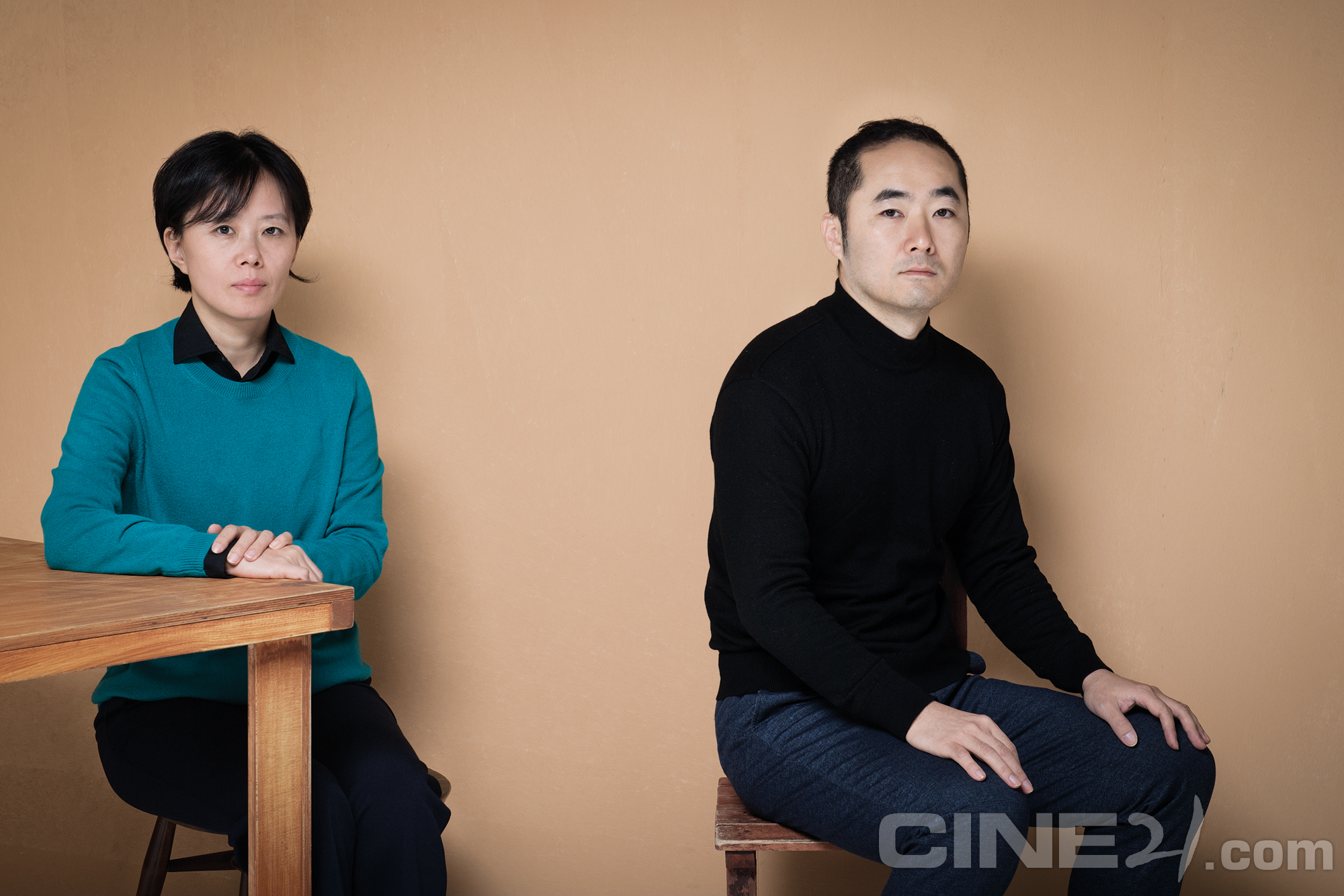 <속물들> 신아가·이상철 감독 - 선을 넘은 사람들의 욕망