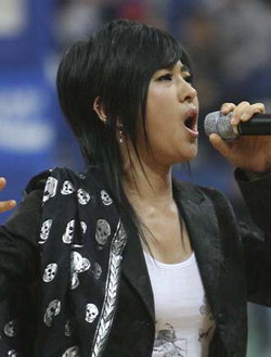 ‘시원한 가창력’ 마야 전국투어