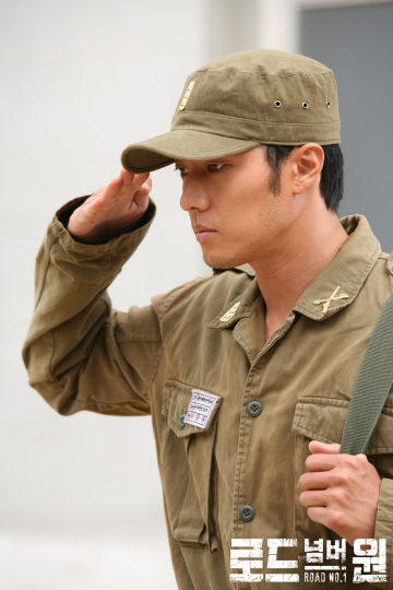 ‘로드 넘버원‘ 소지섭, 어떤 옷을 입어도 ‘멋져‘