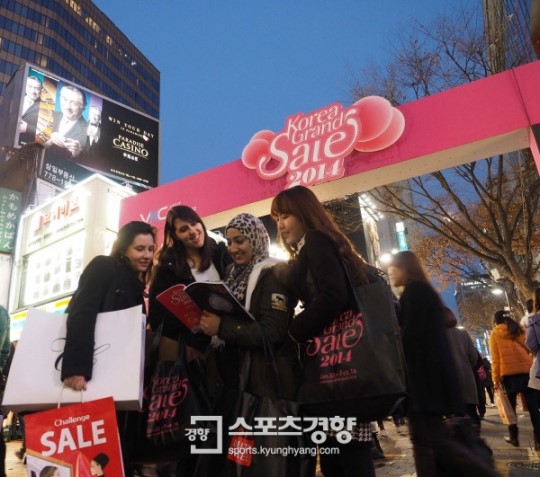 2014 코리아그랜드세일 성황리에 마쳐…매출 696억 기록