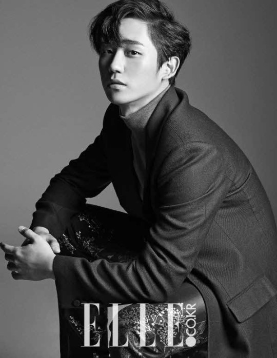 [화보] 정해인, 신인답지 않은 묵직한 눈빛