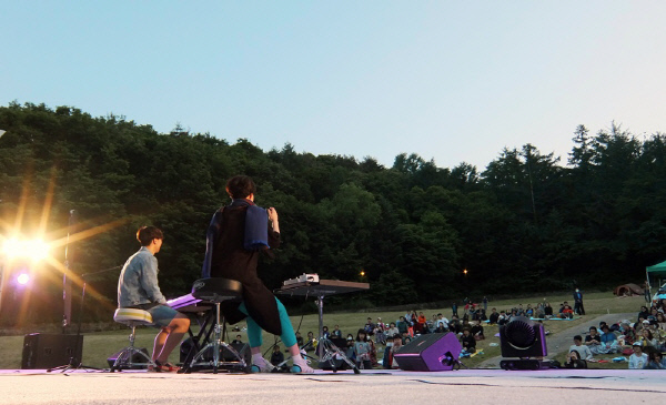 제4회 무주산골영화제, 양한 세대가 함께 즐길 수 있는 공연, 이벤트 풍성