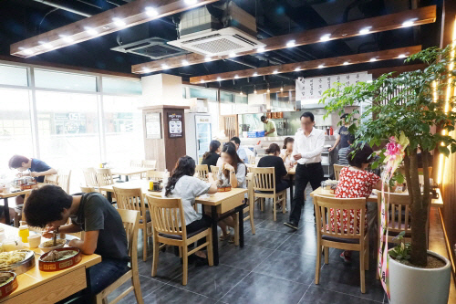 모밀·만두 브랜드 ‘비담비’, 수도권 공략 나서