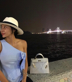 서우코리아, 인스타그램 ‘절대동안’서 이벤트 열어