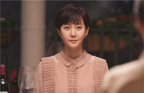 “아갈머리를…” 염정아가 꼽은, ‘스카이캐슬’에서 가장 인상 깊은 대사