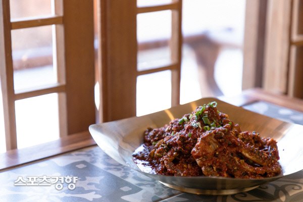 바로 지금이 제철인 양념게장 [스경포토]
