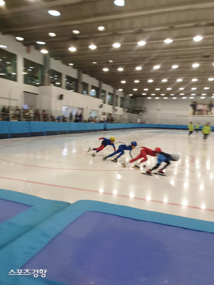 과천시민회관 빙상장, 역대급 ‘제17회 생활체육빙상대회’ 개최…지역경제 활성화