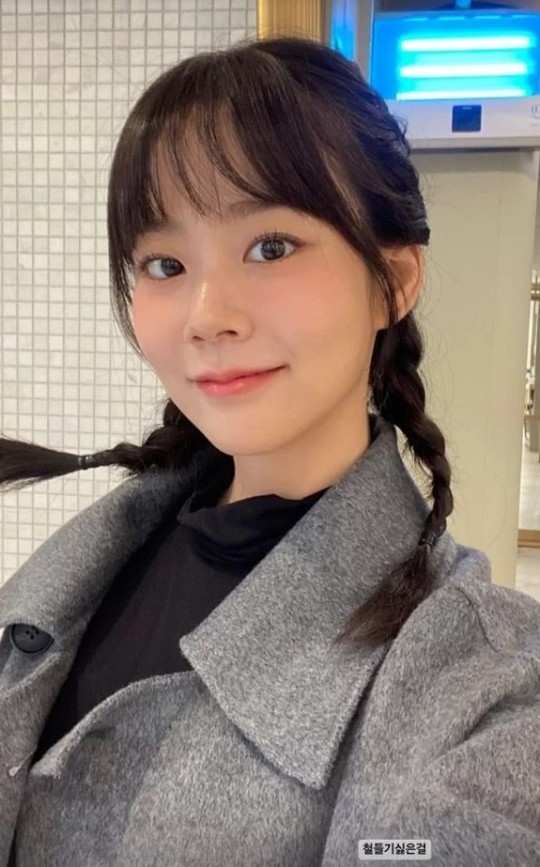 카라 완전체 복귀 앞둔 한승연, 여전한 동안 외모