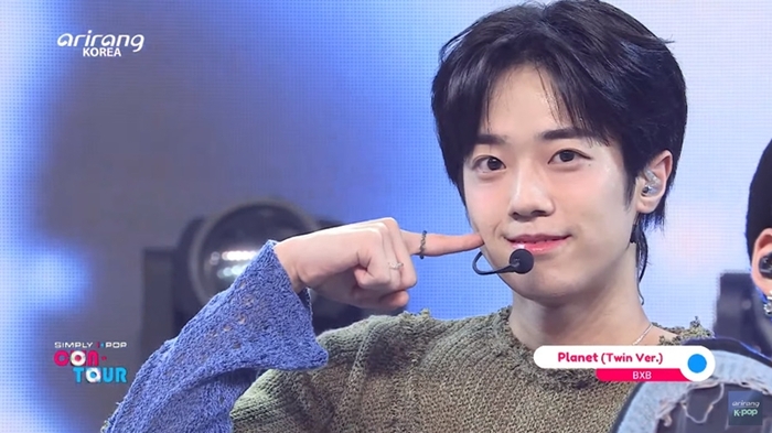 ‘피크타임’ 팀 4시 그룹 BXB, 신곡 ‘Planet’ 영어 버전으로 반응 폭발 (심플리케이팝)