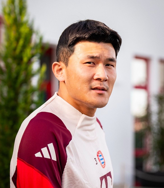 미쳤다! 김민재, FIFA 공인 ‘세계 최고’ 센터백 선정!→디아스·판데이크도 넘었다···영혼의 파트너 우파메카노는 6위