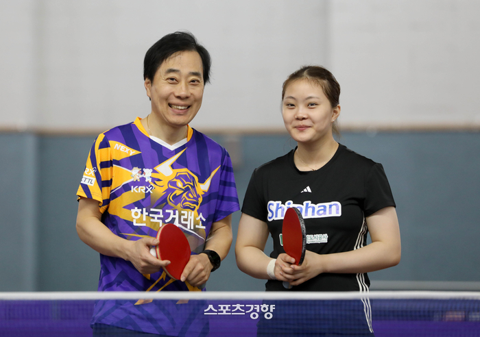 탁구의 샛별로 떠오른 유예린 “유남규의 딸이 아니라 유예린의 아빠로 불렸으면”